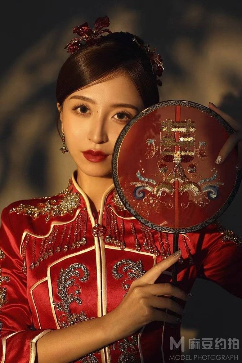 妆容模特