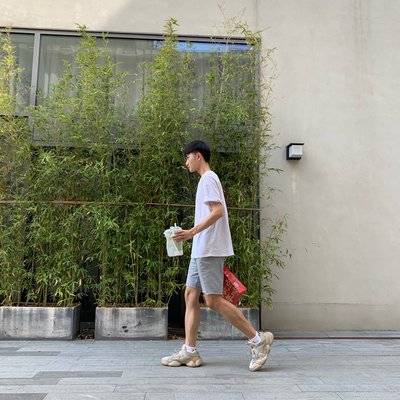 清新模特