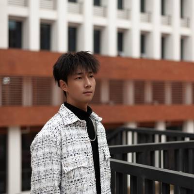 校园模特