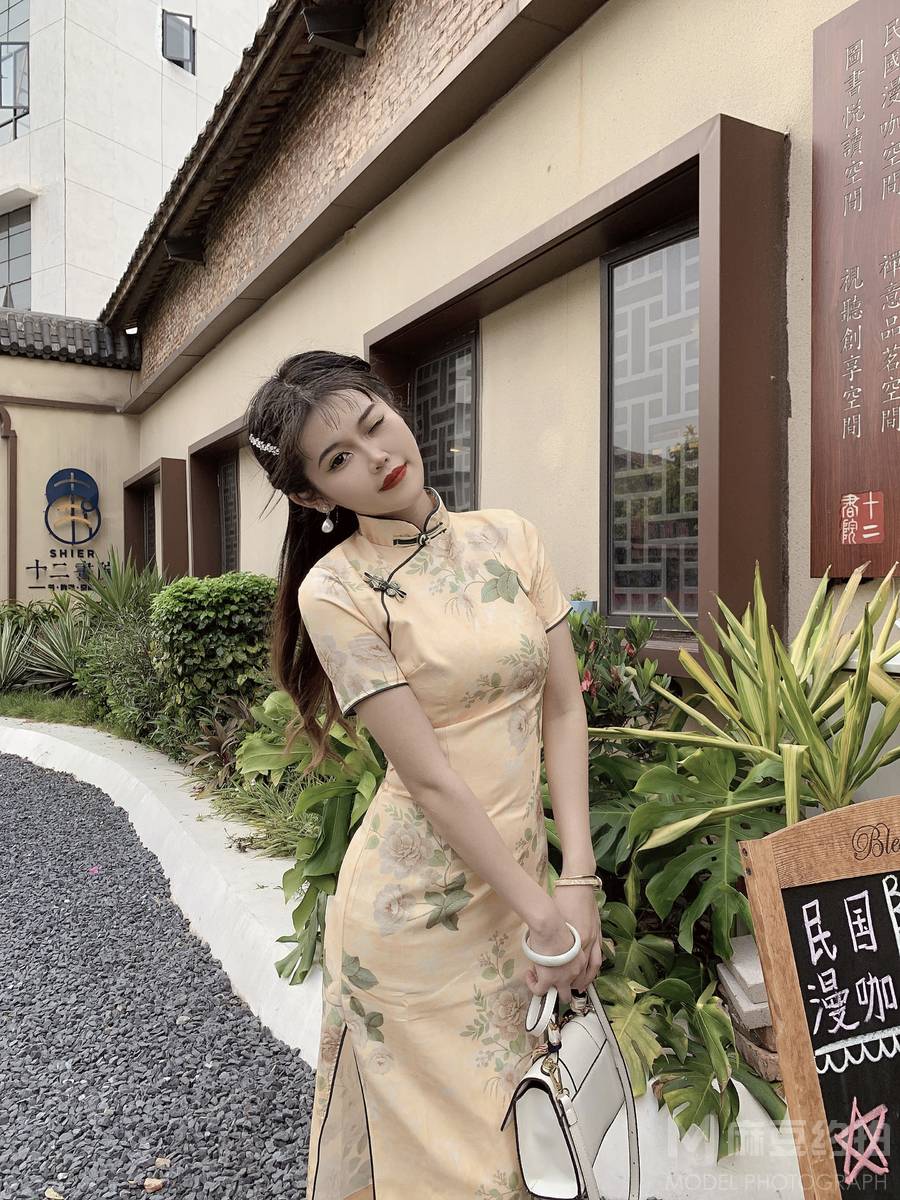 旗袍模特