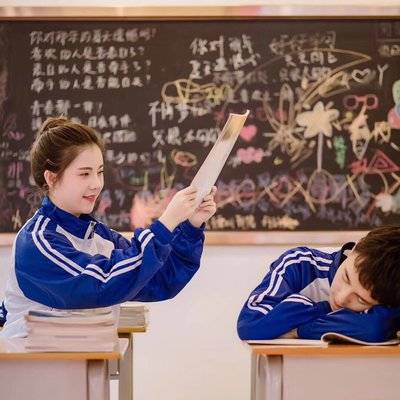 情侣模特
