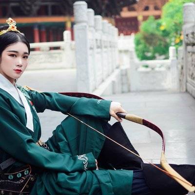 汉服模特