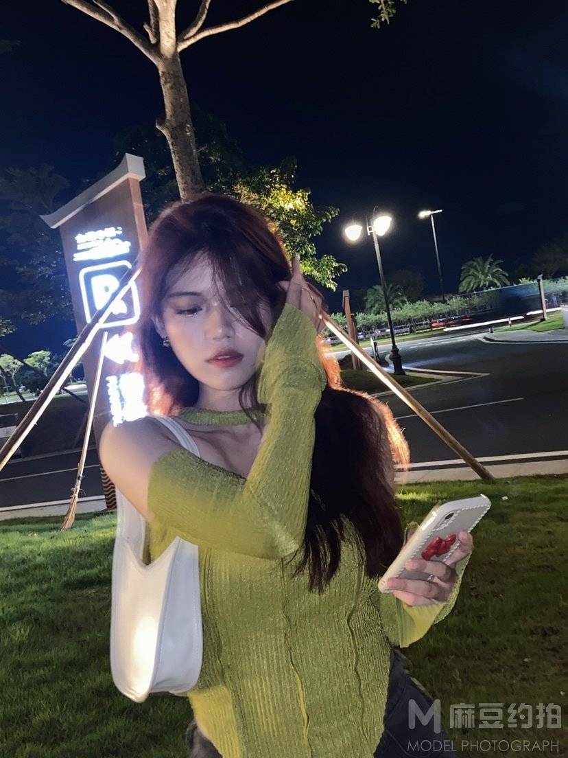 夜景模特