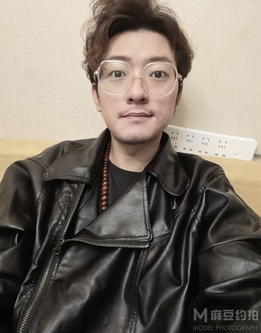 纪实模特
