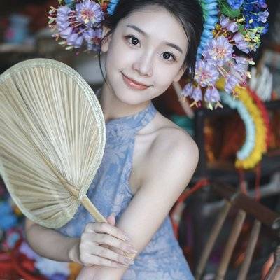妆容模特