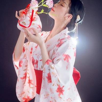 和服模特