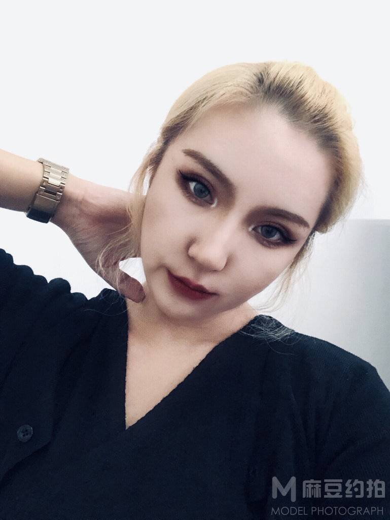 商务模特