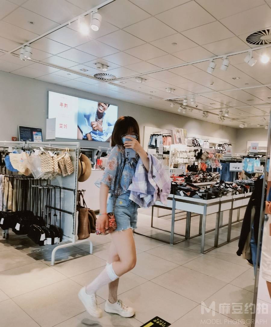 少女模特