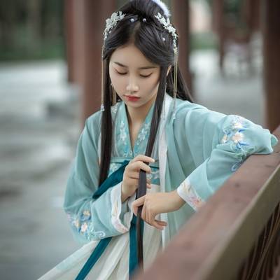 汉服模特