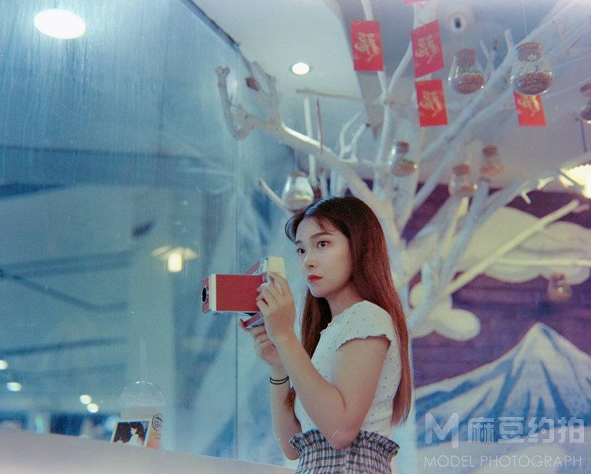 胶片模特