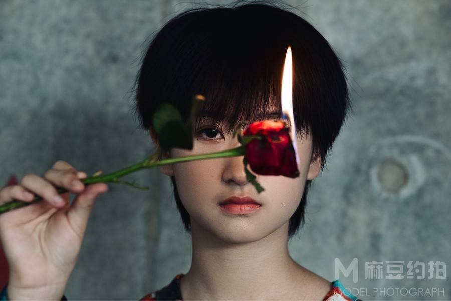 胶片模特