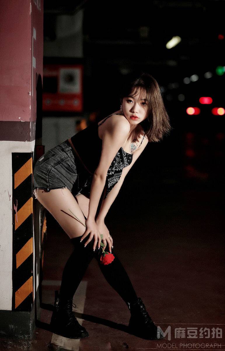 夜景模特