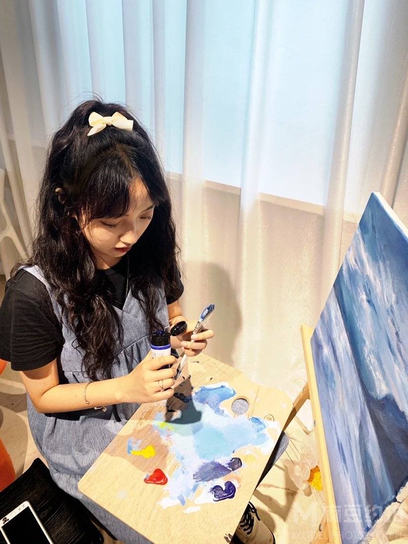 妆容模特