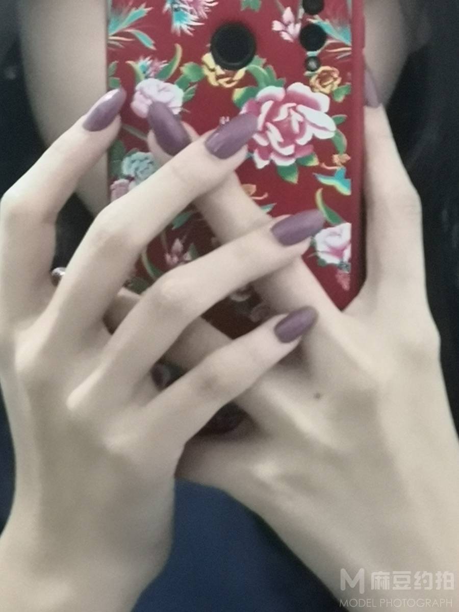 纪实模特