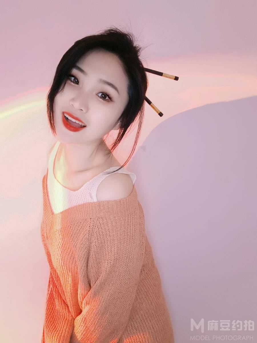 清新模特