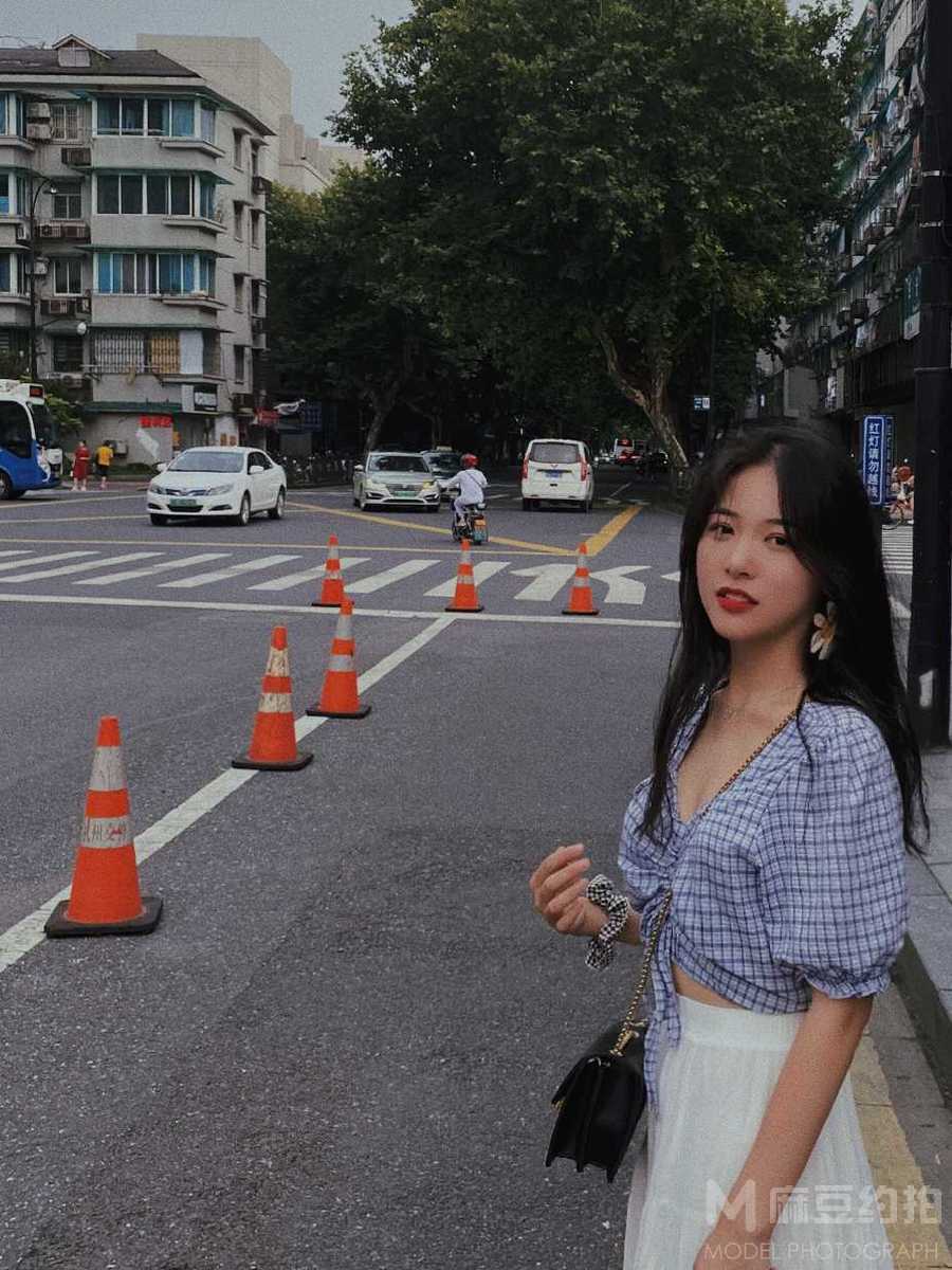 校园模特