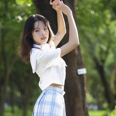 清新模特