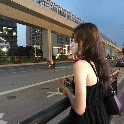 黑白模特