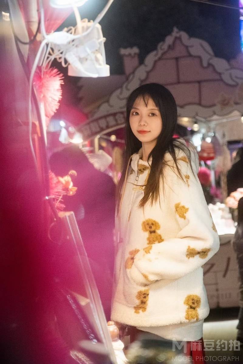 夜景模特