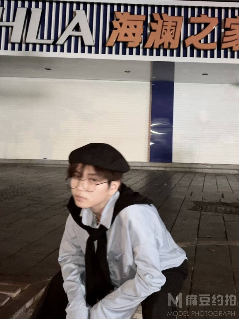 清新模特