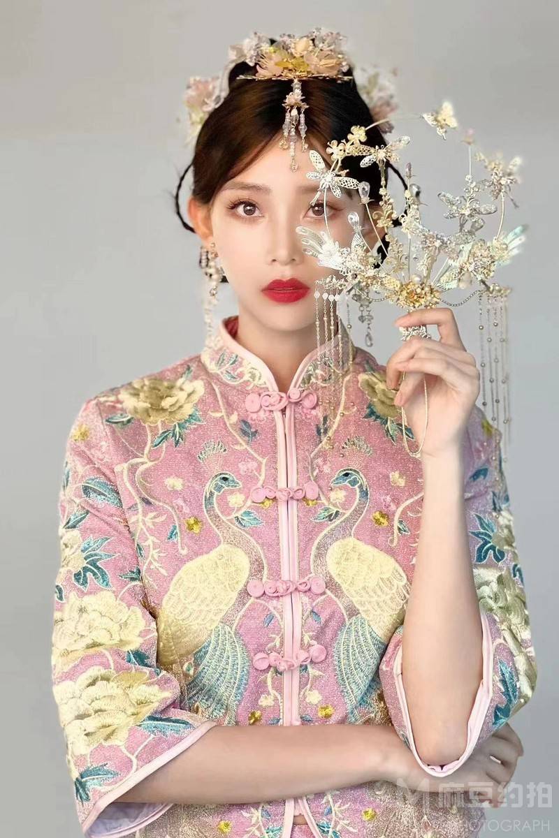 妆容模特