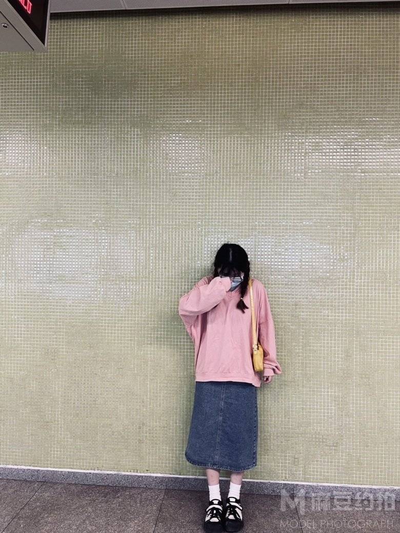 胶片模特