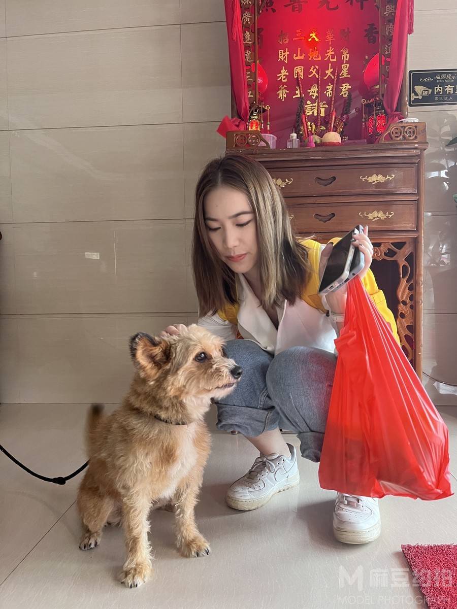 清新模特