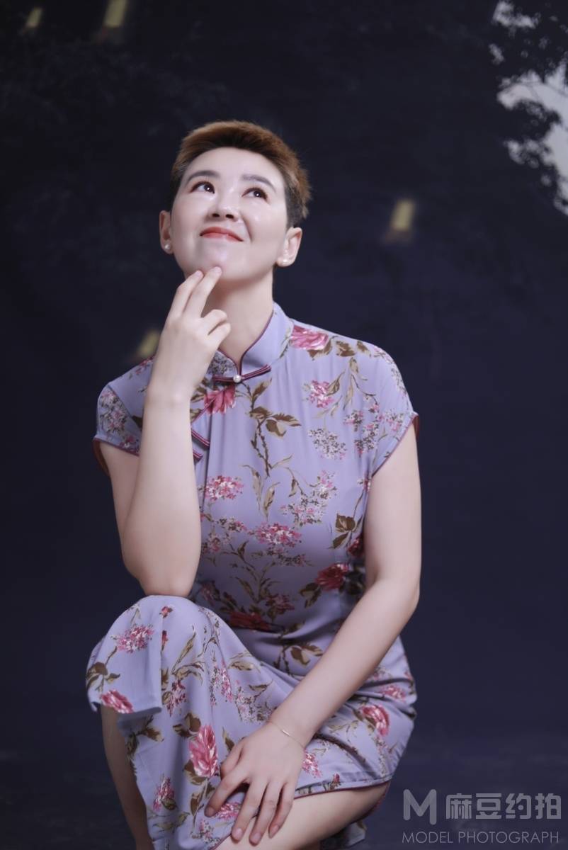 宝丽来模特