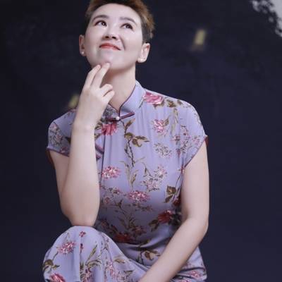 宝丽来模特