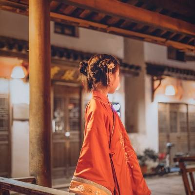 汉服模特