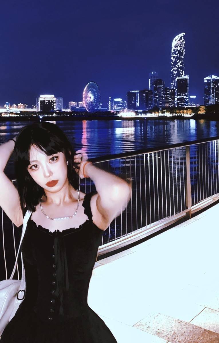夜景模特