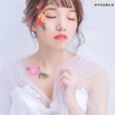 妆容模特