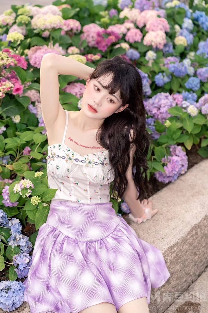 清新模特