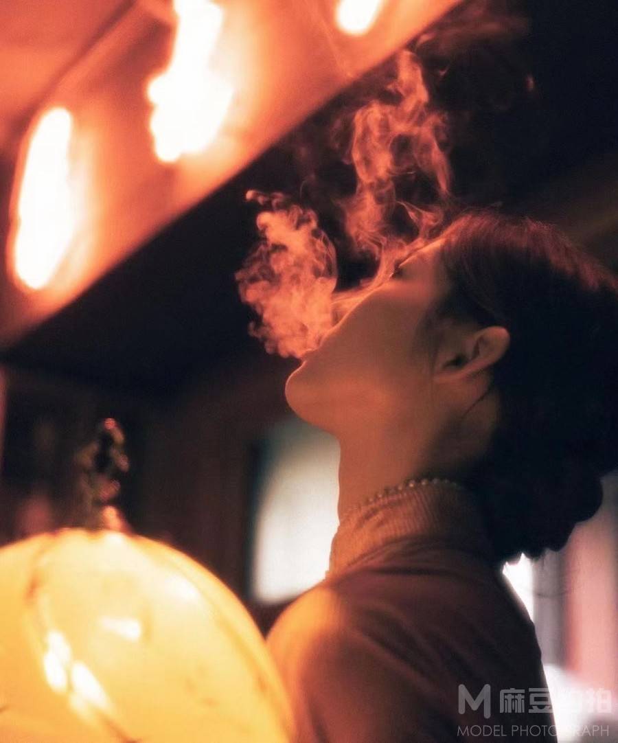 夜景模特