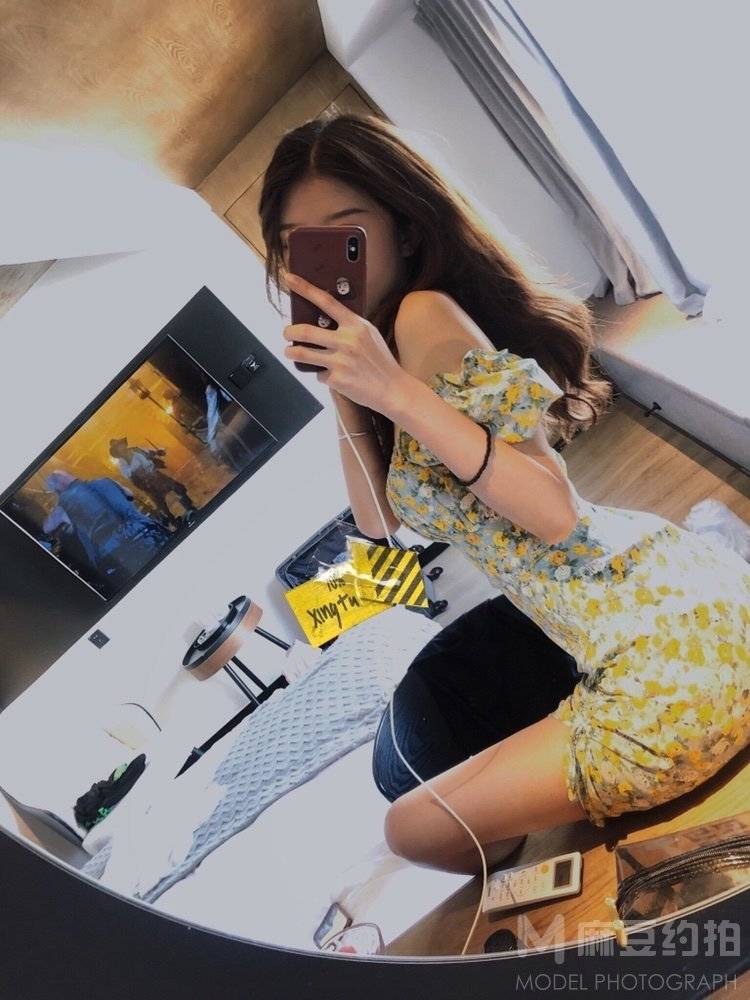 胶片模特