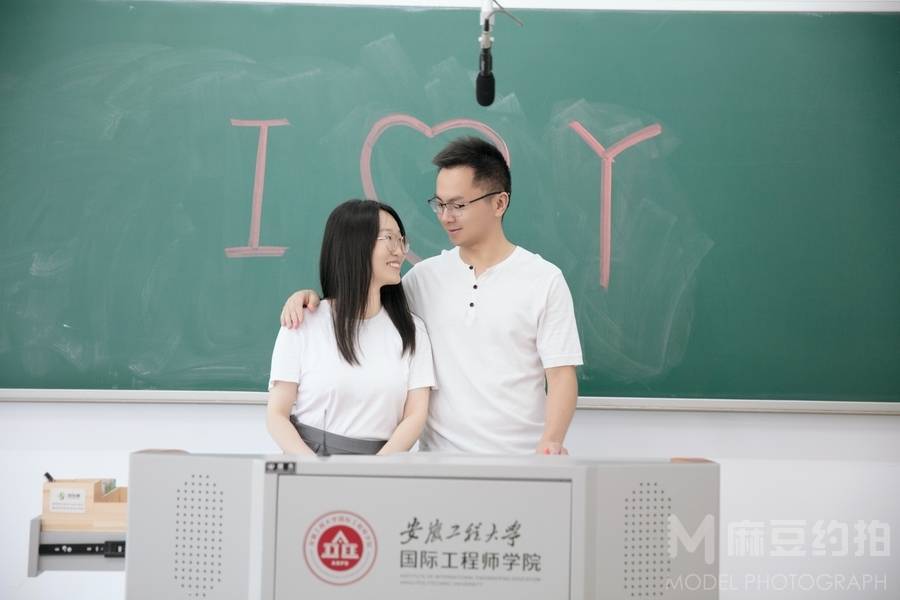 情侣模特