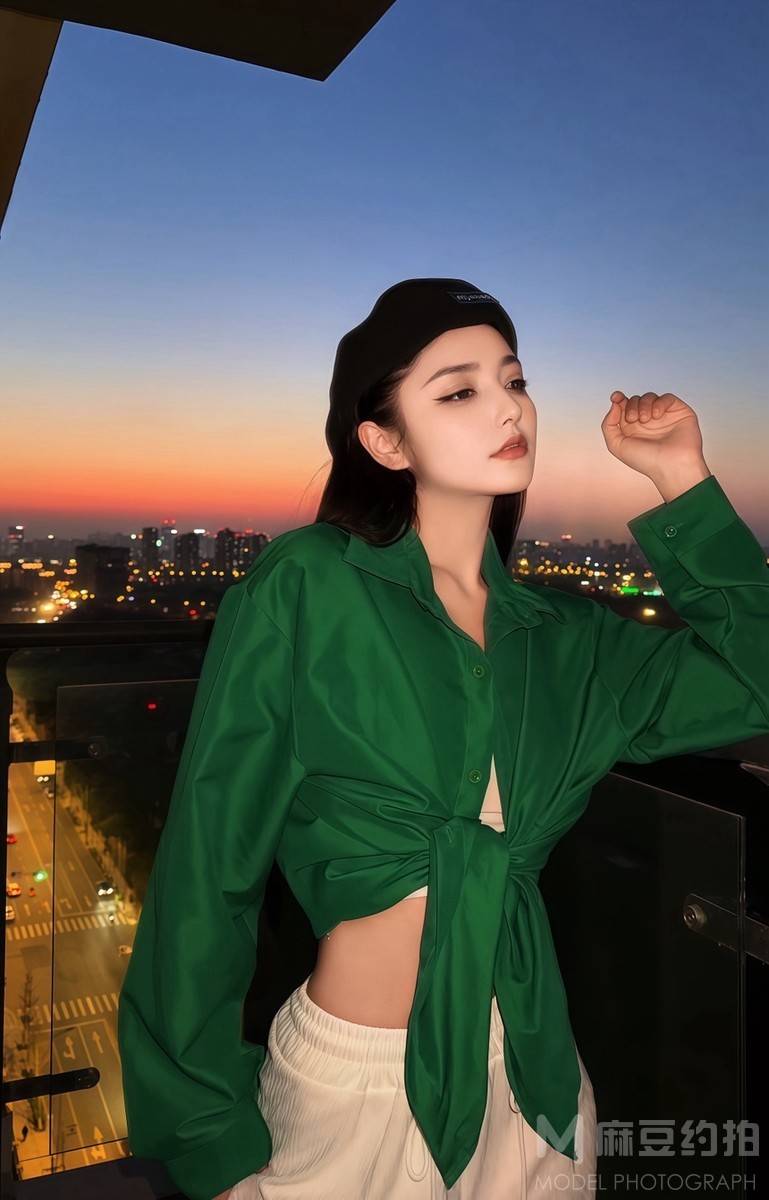 夜景模特