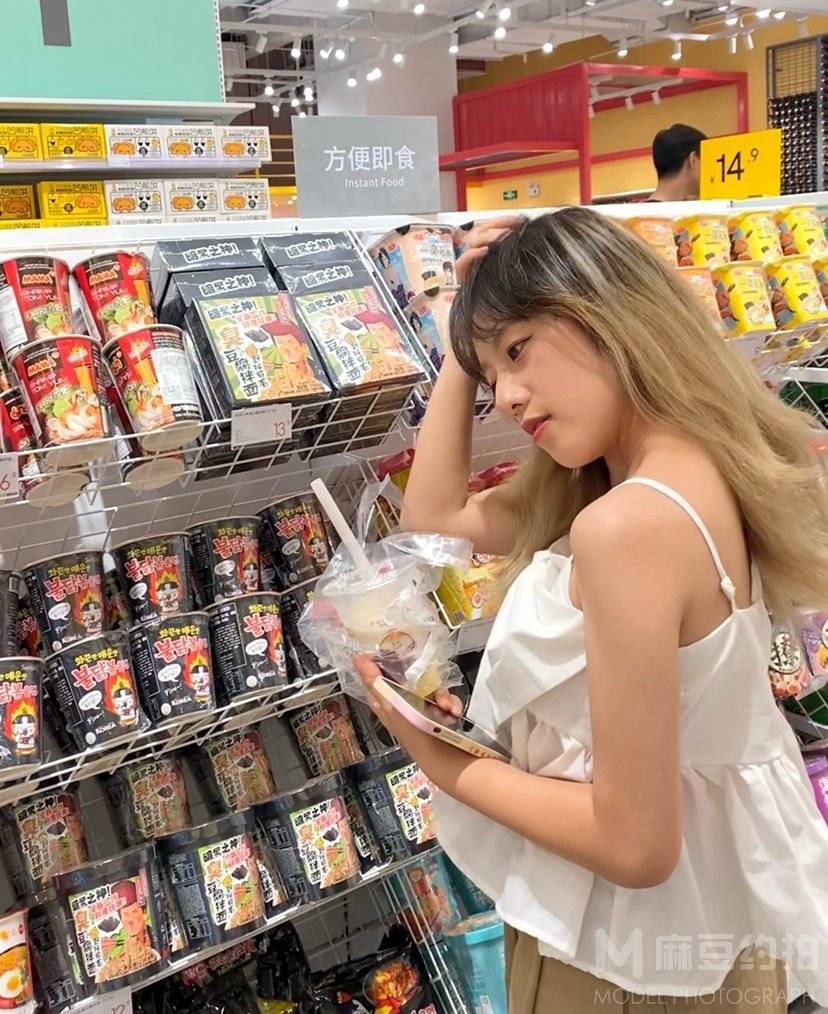 少女模特