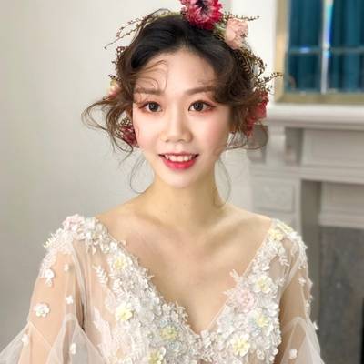 妆容模特