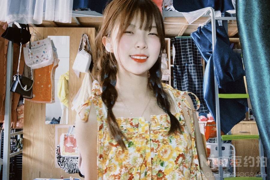 少女模特