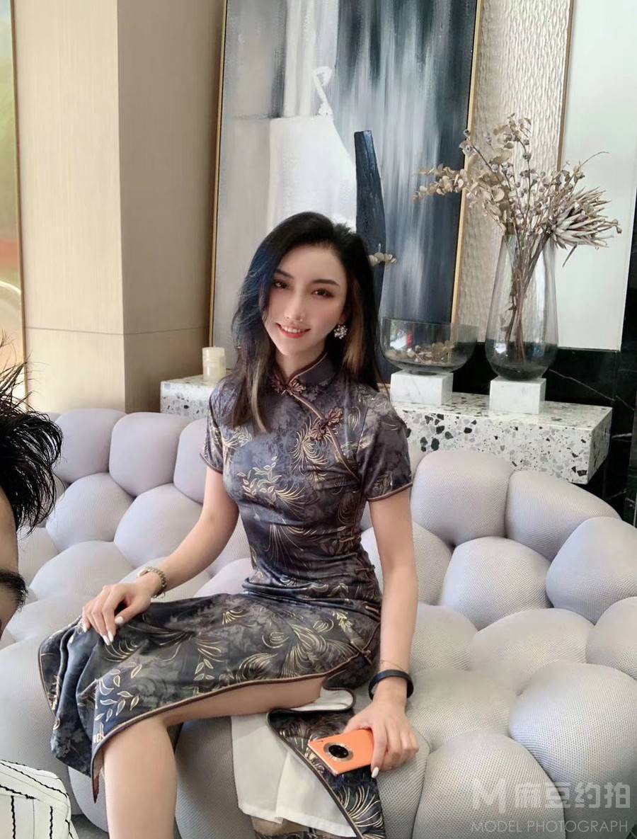 情侣模特
