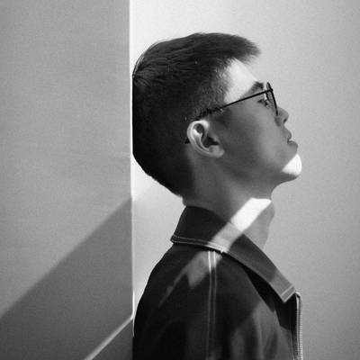 黑白模特