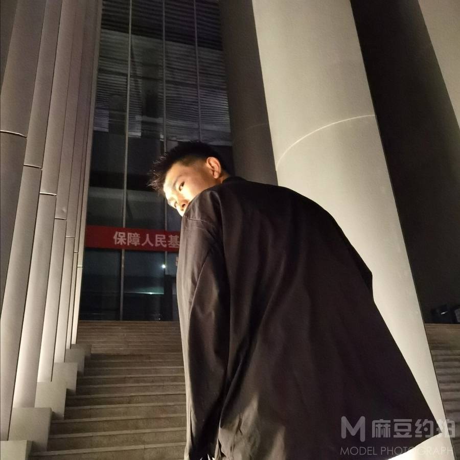 纪实模特