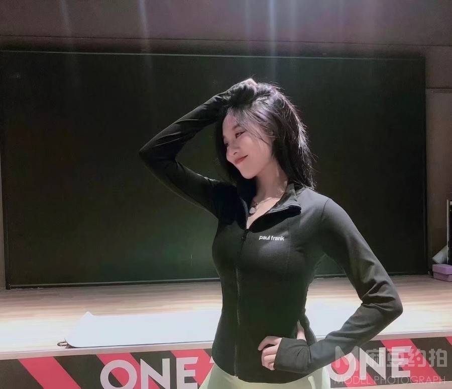 旗袍模特