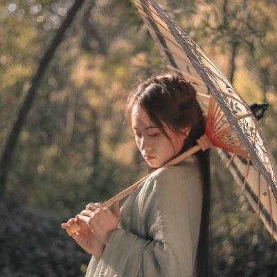 汉服模特
