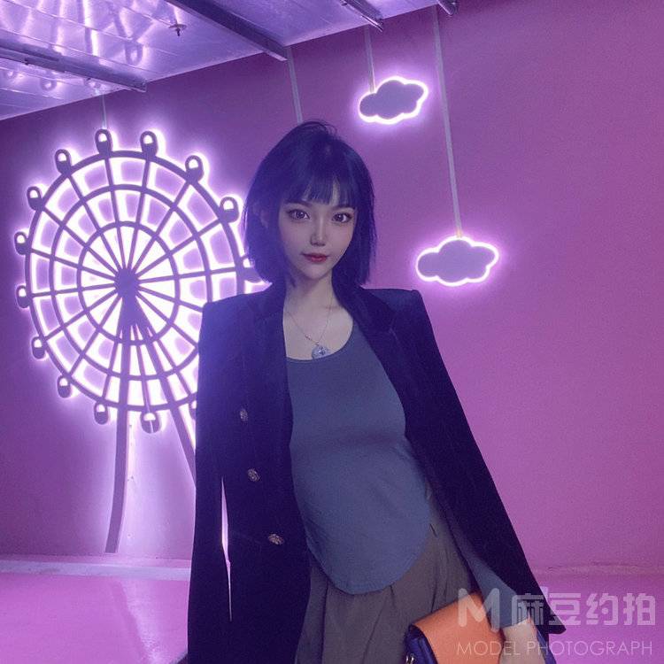 情侣模特