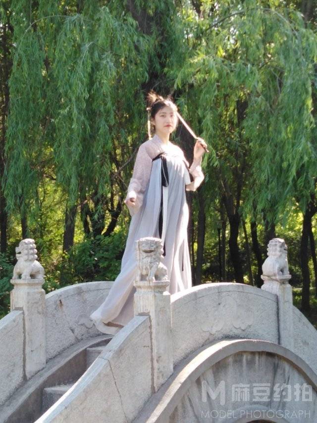古风模特