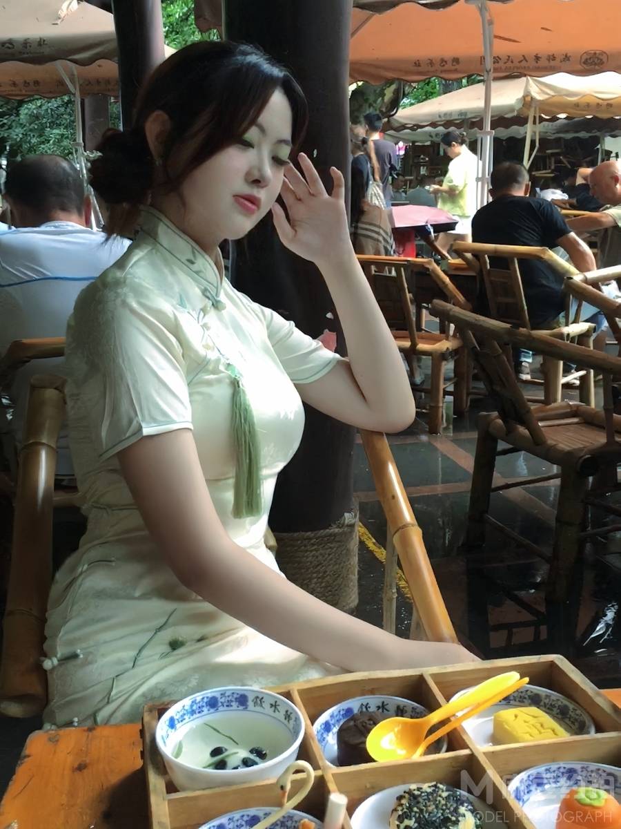 清新模特