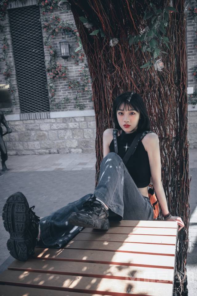 暗黑模特