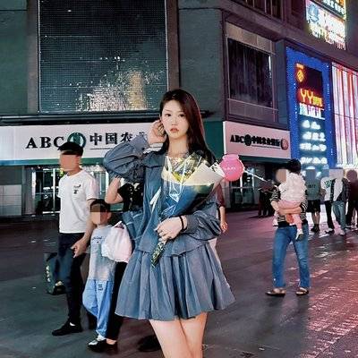 夜景模特